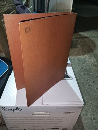 Carpeta Marrón con Anillas