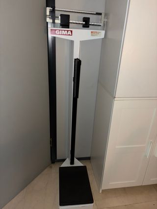 BÁSCULA PROFESIONAL GIMA