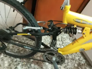 Bicicleta Montaña BH Dual Suspensión Amarilla