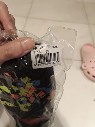 Zapatos de playa negros multicolor