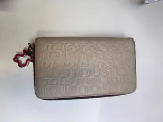 Cartera Tous Beige con Charm Rosa