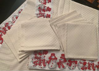 Tovaglia Natalizia per 12 Coperti