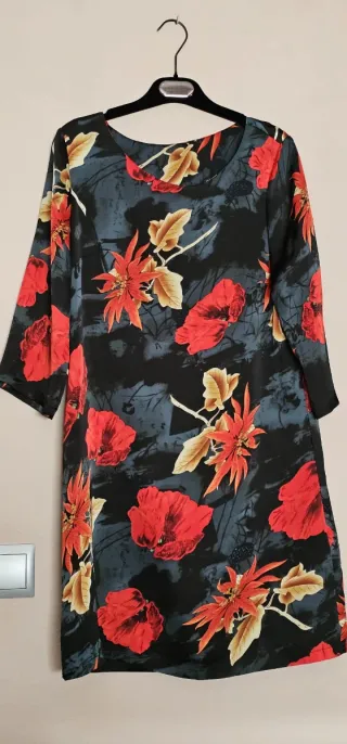 Vestido corto estampado floral