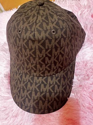 Gorra Michael Kors Marrón y Dorada