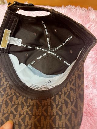 Gorra Michael Kors Marrón y Dorada