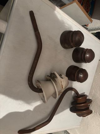 Aislante porcelana antiguo