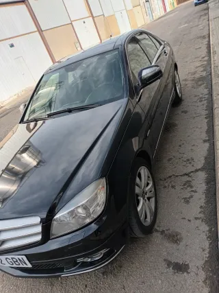 Mercedes-Benz Clase C 2008