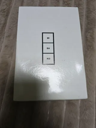 Cartera MISAKO negra con diseño