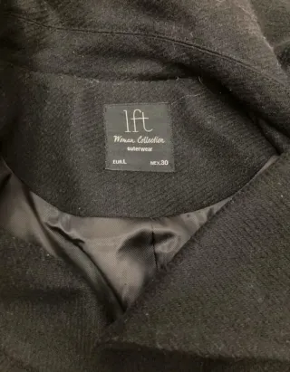 Chaqueta de paño negra