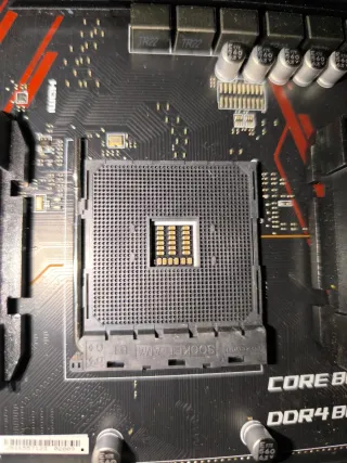 Placa Base MSI MPG X570 Gaming Plus QUEMADA/