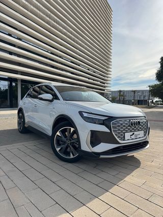 AUDI Q4 S line 40 e-tron Noviembre 2023