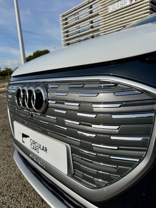 AUDI Q4 S line 40 e-tron Noviembre 2023