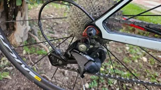 CUBE ATTAIN CARRETERA