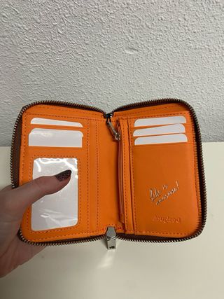 Cartera Logo Desigual Marrón