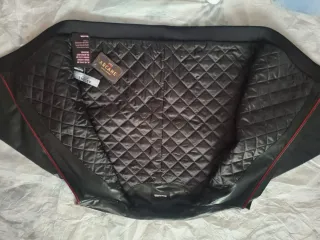 Chaqueta Vi Arcane Piel Sintética Negra y Roja