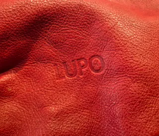 Bolso Lupo Barcelona cuero rojo oversized boutique
