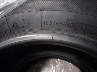 4 KLEBER 195 65 15 91V neumáticos allseason