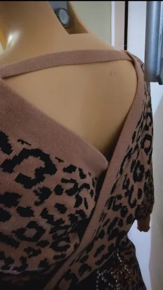 Vestido de punto estampado leopardo