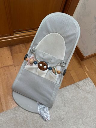 Hamaca Bebé BabyBjörn Balance Soft Gris