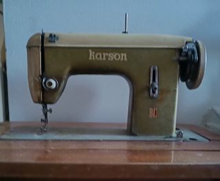 Macchina da cucire vintage