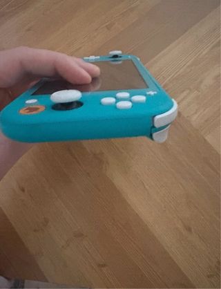 Nintendo Switch Lite Verde + Animal Crossing