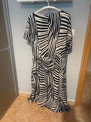 Vestido largo estampado cebra