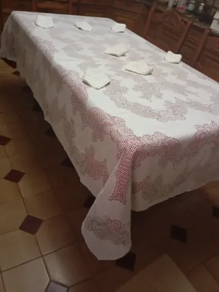 Mantelería Lagartera y manteleria calado canario