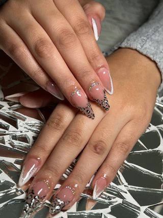 MANICURISTA PROFESIONAL