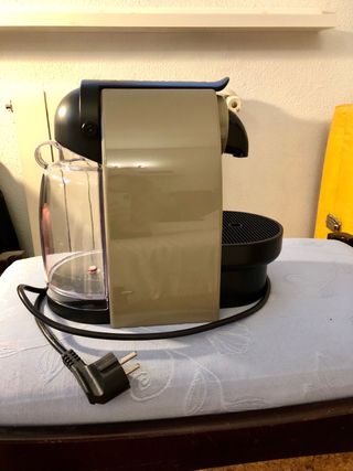 Cafetera Nespresso Krups XN 2140