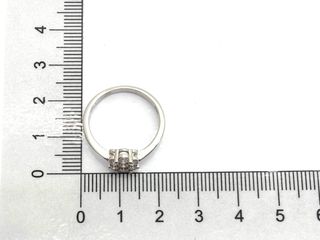 sortija plata 925mm con piedra con circonita