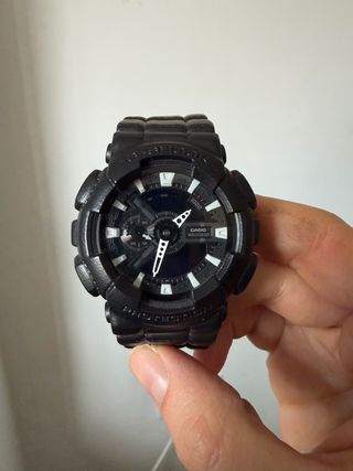 Reloj Casio G-Shock Negro y Plateado, sin batería