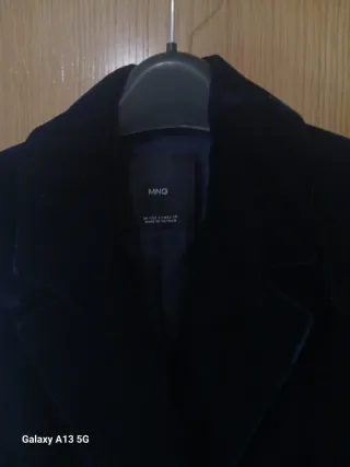 Americana Mango Azul Terciopelo talla s a estrenar