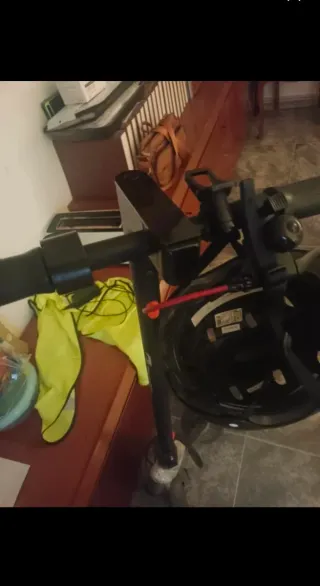 Patinete Eléctrico Negro