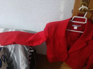 Chaqueta roja elegante