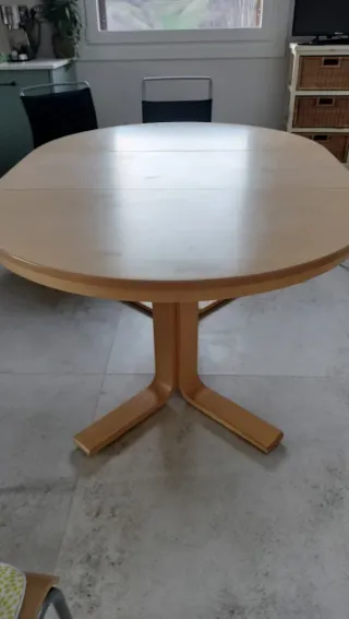 Mesa de comedor redonda extensible