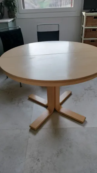 Mesa de comedor redonda extensible