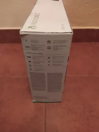 Scatola vuota Xbox One S Fortnite