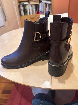 Botines marrones talla 38