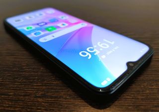 Oppo A78 5G 128GB 8GB RAM Batteria 5000