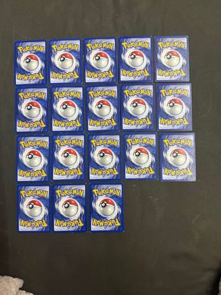 41 Carte Pokémon Set Base ITA