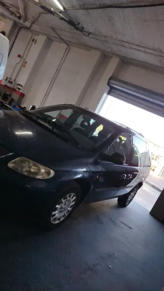 Chrysler vollagen  vollager 2004