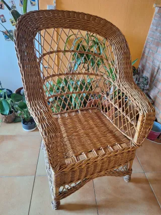 Sillón de mimbre estilo ratán