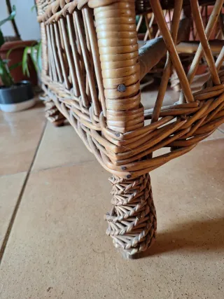 Sillón de mimbre estilo ratán