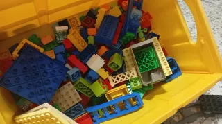 Lotti di pezzi e veicoli Lego Duplo 3,700 kg