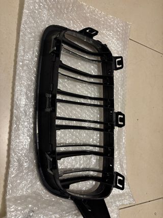 Rejillas BMW F30-F31 Negras M
