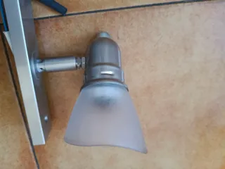 Regleta 2 focos aplique pared o techo.