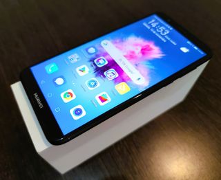 Huawei P Smart (FIG-LX1) 3GB RAM Nero/Argento