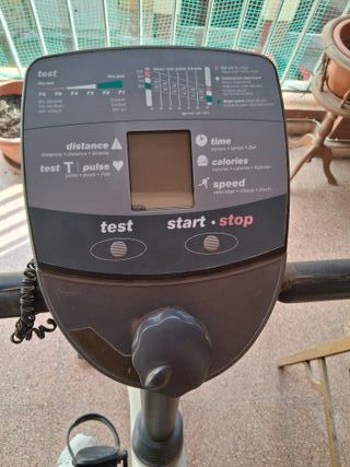 Bicicleta estática para ejercicio