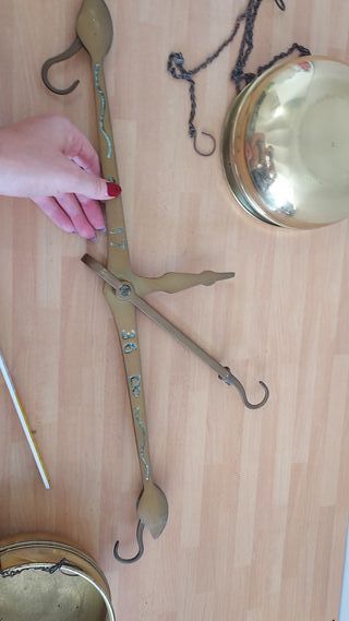 Bilancia Vintage a Bracci - Ottone e Bronzo