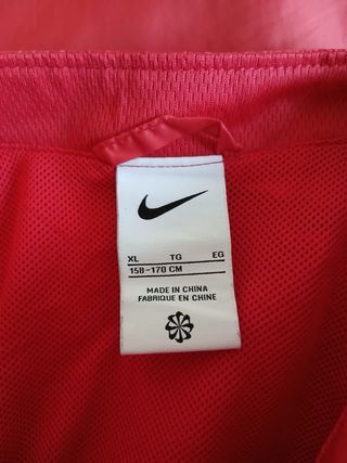 nike tracktop size XL youth 158-170cm red Liverpoo